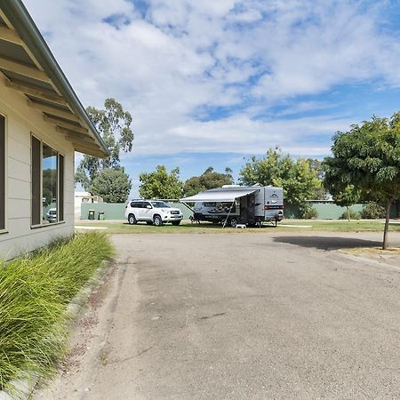 Benalla Tourist Park Exterior photo